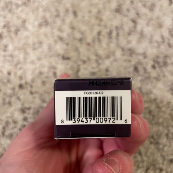 NIB Tarte Lights, camera, lashes mascara - Picture 2 of 2